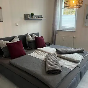  Apartment Tina