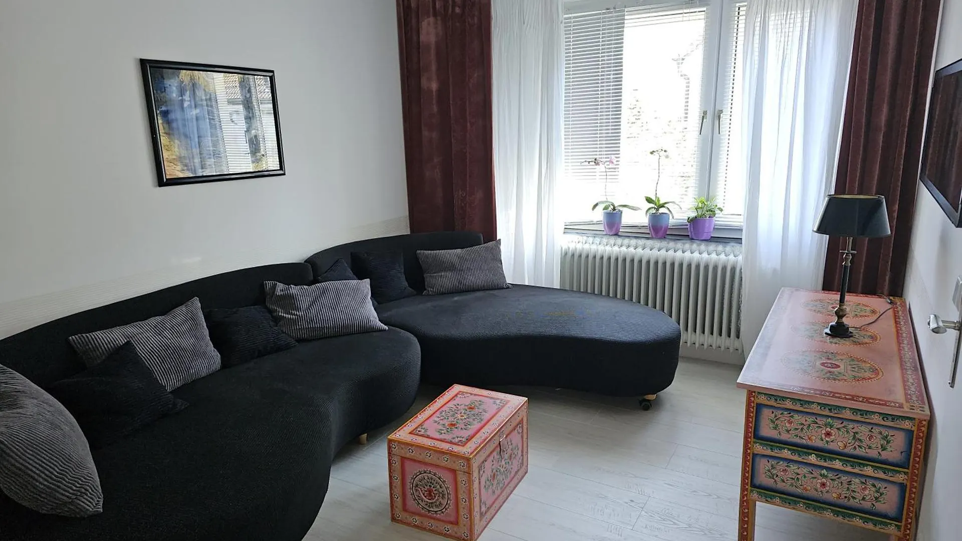 Privatunterkunft Zimmer Mit Charme Mond Nürnberg
